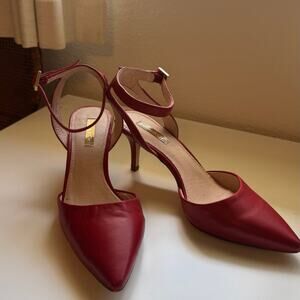 Louise et Cie red heels